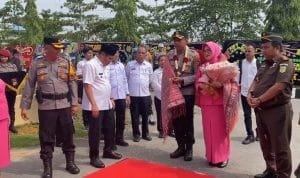 Pisah Sambut Dan Farewell Parade Kapolres Labusel, AKBP Maringan Simanjuntak Kepada AKBP Arfin Fachreza Berjalan Hikmat IMG 20241009 WA0147