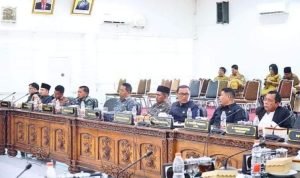 DPRD Kabupaten Labuhanbatu Gelar Rapat Paripurna Umumkan Fraksi-Fraksi Periode 2024 IMG 20241021 204918