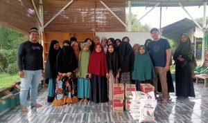 Bentuk Rasa Peduli, Sertu Fikri Sitio Dan Faisal Hutabarat Sambangi Panti Asuhan Tunas Bangsa IMG20250124163919