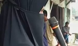 ZM Oknum Wanita Bercadar Warga Desa Perlis Dilapor ke Polres Langkat IMG 20250202 121830