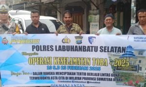 Satlantas Polres Labusel Gelar Sosialisasi Keselamatan Angkutan Umum dalam Ops Keselamatan Toba 2025 IMG 20250219 153640