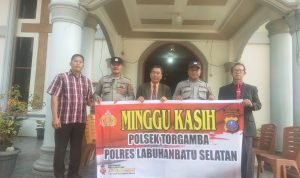 Gelar Minggu Kasih di Gereja HKBP Cikampak, Kapolres Labusel: Pererat Hubungan Dengan Masyarakat IMG 20250302 WA0016