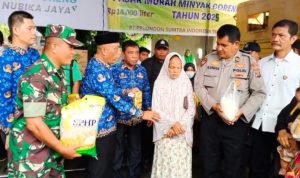 Dalam rangka HBKN Ramadhan dan Idul Fitri 1446 H/2025 M, Pemkab Labusel Gelar Operasi Pasar Murah IMG 20250317 WA0015