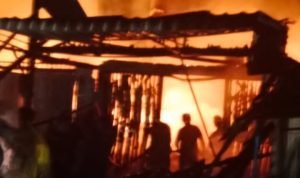 6 Ruko Terbakar di Bahorok, Ibu dan Anak Meninggal Dunia IMG 20250403 195405