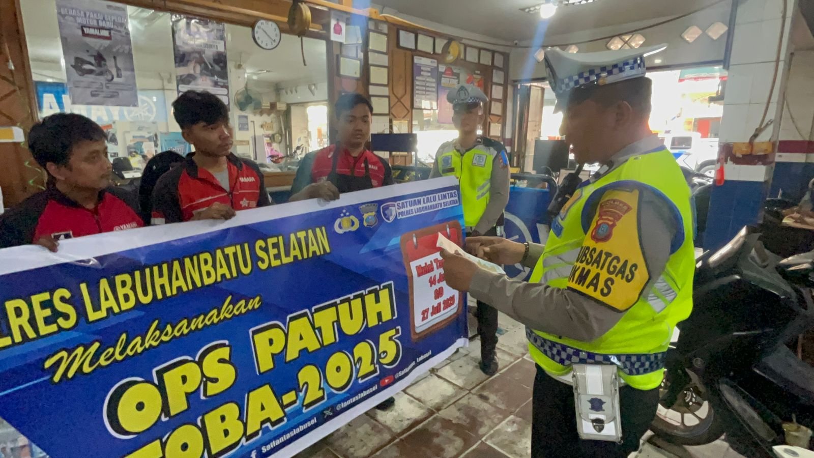 Polres Labuhanbatu selatan Gelar Dikmas Lantas dalam Rangka Operasi Patuh Toba 2025 1 Polres Labuhanbatu selatan
