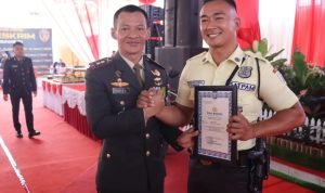 Polres Labuhanbatu Beri Penghargaan ke Security BRI di Hut ke-79 Bhayangkara WhatsApp Image 2025 07 01 at 15.22.32