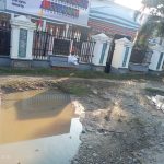 Butuh Perhatian Khusus Didepan Lapangan SBBK Kebangaan Masyarakat Labuhanbatu Selatan