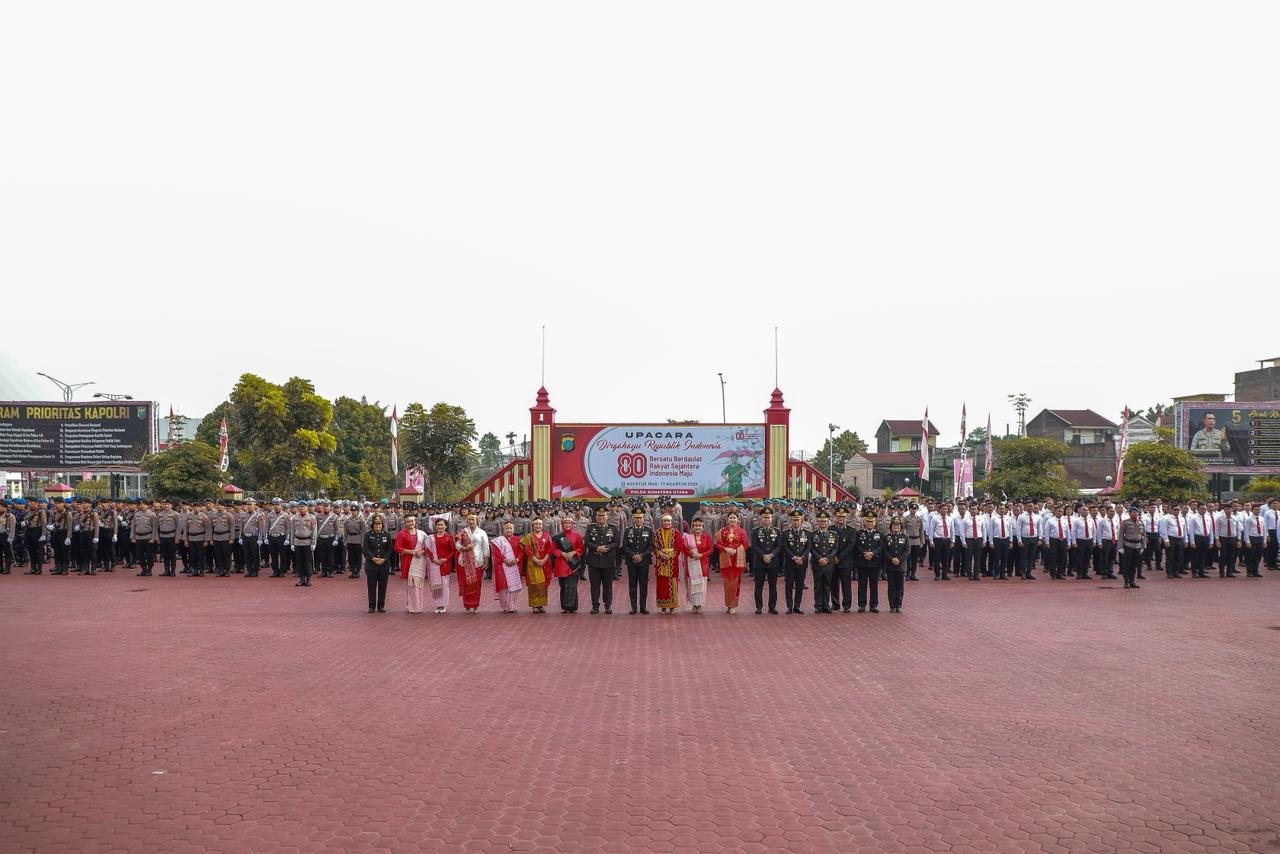 Polda Sumut Gelar Upacara Peringatan HUT RI ke-80 dengan Khidmat 2 Polda Sumut