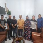 Pewarta Polrestabes Medan Berbagi Beras kepada Pengurus dan Anggota