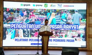 Wali Kota Medan Ajak Pedagang Pasar “Melek Digital”, PUD Pasar dan Gojek Kolaborasi Gelar Pelatihan Daring