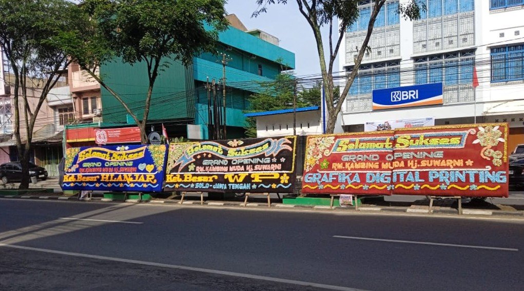 Karangan Bunga Grand Opening