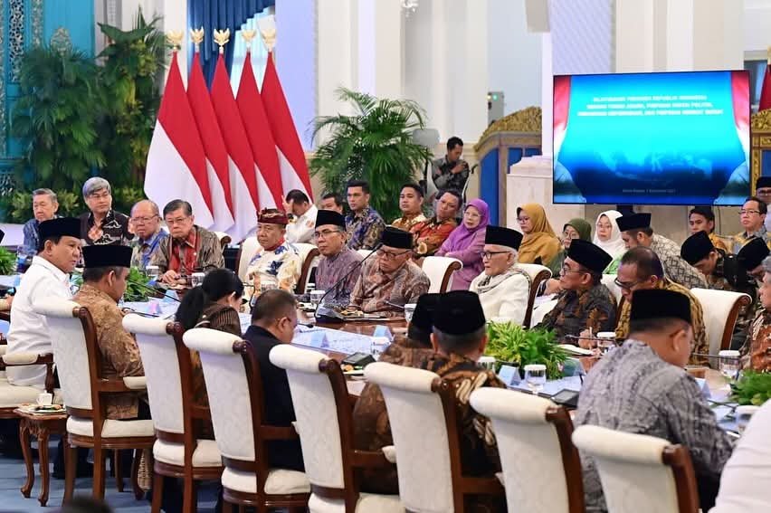 Presiden Prabowo Gelar Silaturahmi dengan Tokoh Lintas Agama dan Pimpinan Parpol 1 Presiden Prabowo