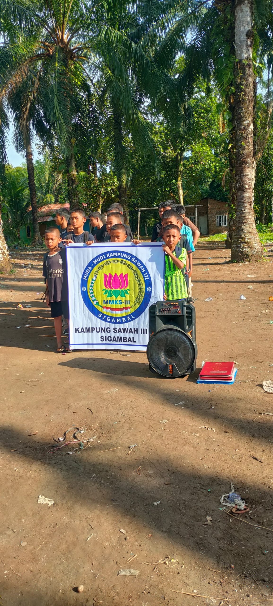 Kepling Kampung Sawah III Sigambal Lepas Anak-Anak Ikuti Turnamen Sepakbola U15 2 Kampung Sawah