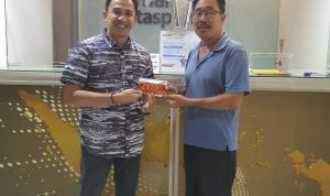 Mandiri Taspen Serahkan Tabungan Pensiun ke Bupati H Edimin