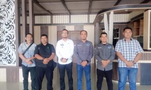 DPC PJS Labuhanbatu Raya Jalin Silaturahmi Dengan Bupati Labusel PJS