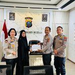 Wakapolrestabes Medan Serahkan Uang Duka, Sebagai Wujud Simpati dan Kepedulian kepada Keluarga Alm.Bripka Afrizal