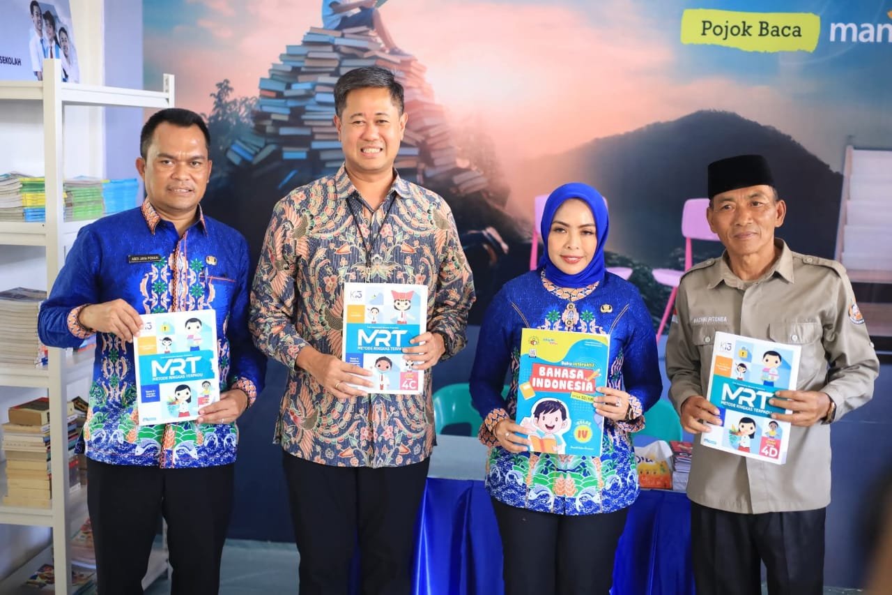 Bupati Labuhanbatu Resmikan Ruang Kelas Baru SDN 12 Ransel, Bantuan Bank Mandiri 2 IMG 20251016 WA0141