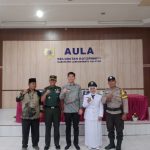 Camat Khoirul Efendi Batubara Kukuhkan Siti Barliana Simbolon Sebagai Penjabat Kades Mampang