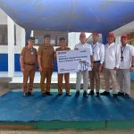 Bupati Labuhanbatu Terima Bantuan Renovasi Dua Ruang Kelas Dari Bank Mandiri