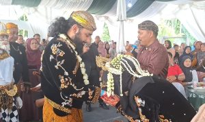 Kisah Cinta Dunia Maya, Gadis Labuhanbatu Selatan Nikahi Pria Asal Inggris