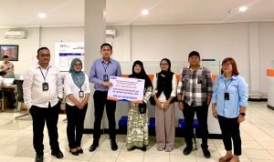 BRI Kotapinang Buktikan Kepedulian, Serahkan Klaim Asuransi Ratusan Juta kepada Keluarga Nasabah IMG 20251112 WA0006