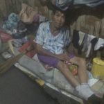 Nenek Tua Renta Tinggal di Gubuk Pinggir Sungai Bedagai, AJH Sergai Sigap Memberikan Bantuan