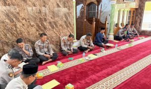 Polres Langkat Perkuat Rohani Personel melalui Binrohtal Islam dan Kristen IMG 20251218 WA0010 1
