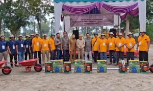 PT Socfindo Tanah Gambus Gelar Gathering, Petani Sawit Dibekali Pelatihan Lapangan IMG 20251230 WA0005