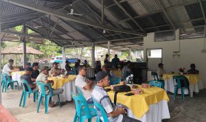 Bersama Petani Mitra, PT Socfindo Kebun Tanah Besih Perkuat Budidaya Sawit Lewat Edukasi dan Bantuan Alat