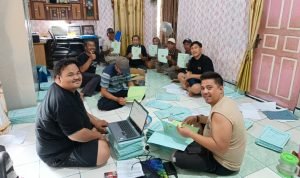 Percepat Penyelesaian Residu PTSL, BPN Labuhanbatu Serahkan 162 SHM di Pangkalan Lunang IMG 20260212 WA0002