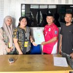 Hadir Langsung ke Desa, Tim Residu PTSL Labuhanbatu Serahkan 46 Sertipikat
