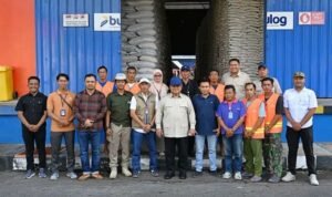 Presiden Prabowo Sidak Gudang Bulog Danurejo Magelang, Pastikan Stok dan Kualitas Beras Aman Presiden Prabowo