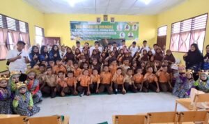 Socfindo Gelar Sosialisasi “Isi Piringku” dan Renovasi SD Negeri Suka Makmur di Aceh Tamiang Sosialisasi