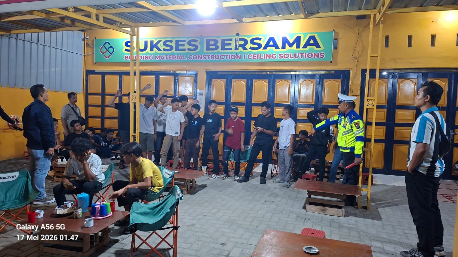 Patroli Blue Light Polsek Na IX-X Cegah Balap Liar dan Gangguan Kamtibmas di Kotaraja 1 Polsek Na IX-X