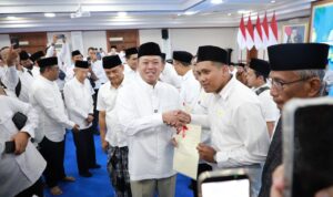Menteri ATR/BPN Serahkan 243 Sertipikat Tanah Wakaf di Jawa Tengah, Targetkan Capai 95 Persen dalam Tiga Tahun