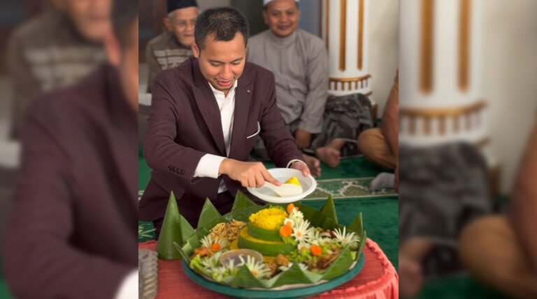 Syafii Efendi Resmikan TK Fatih International School, Targetkan Fondasi Indonesia Emas 2045 Syafii Efendi Resmikan TK Fatih International School, Targetkan Fondasi Indonesia Emas 2045